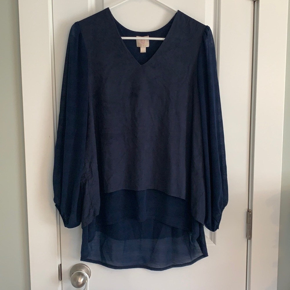 Hot in Hollywood Navy Blouse w/Balloon Sleeves